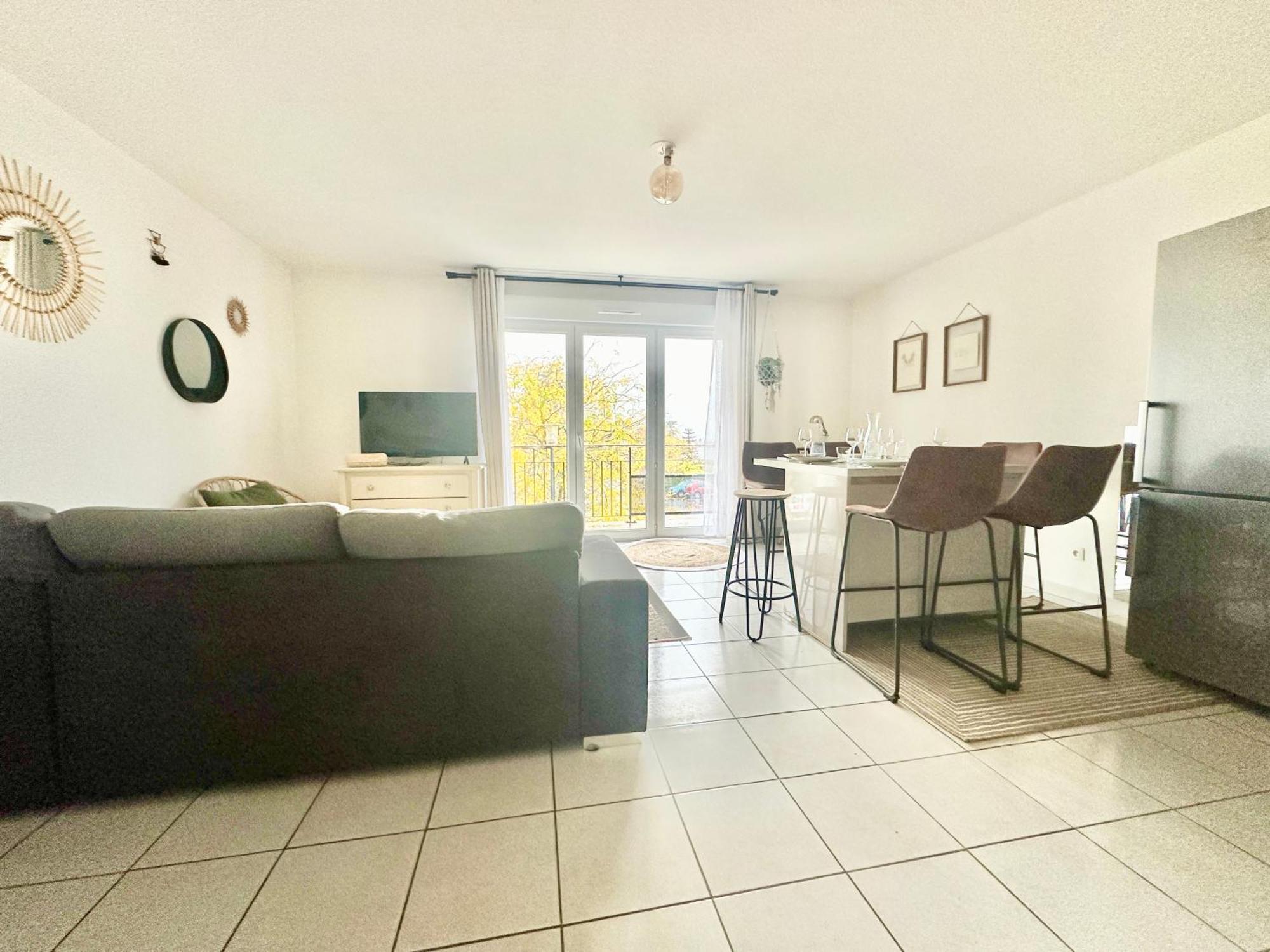 L'Arsene, Un Cocon Avec Terrasse Apartment Panazol Luaran gambar