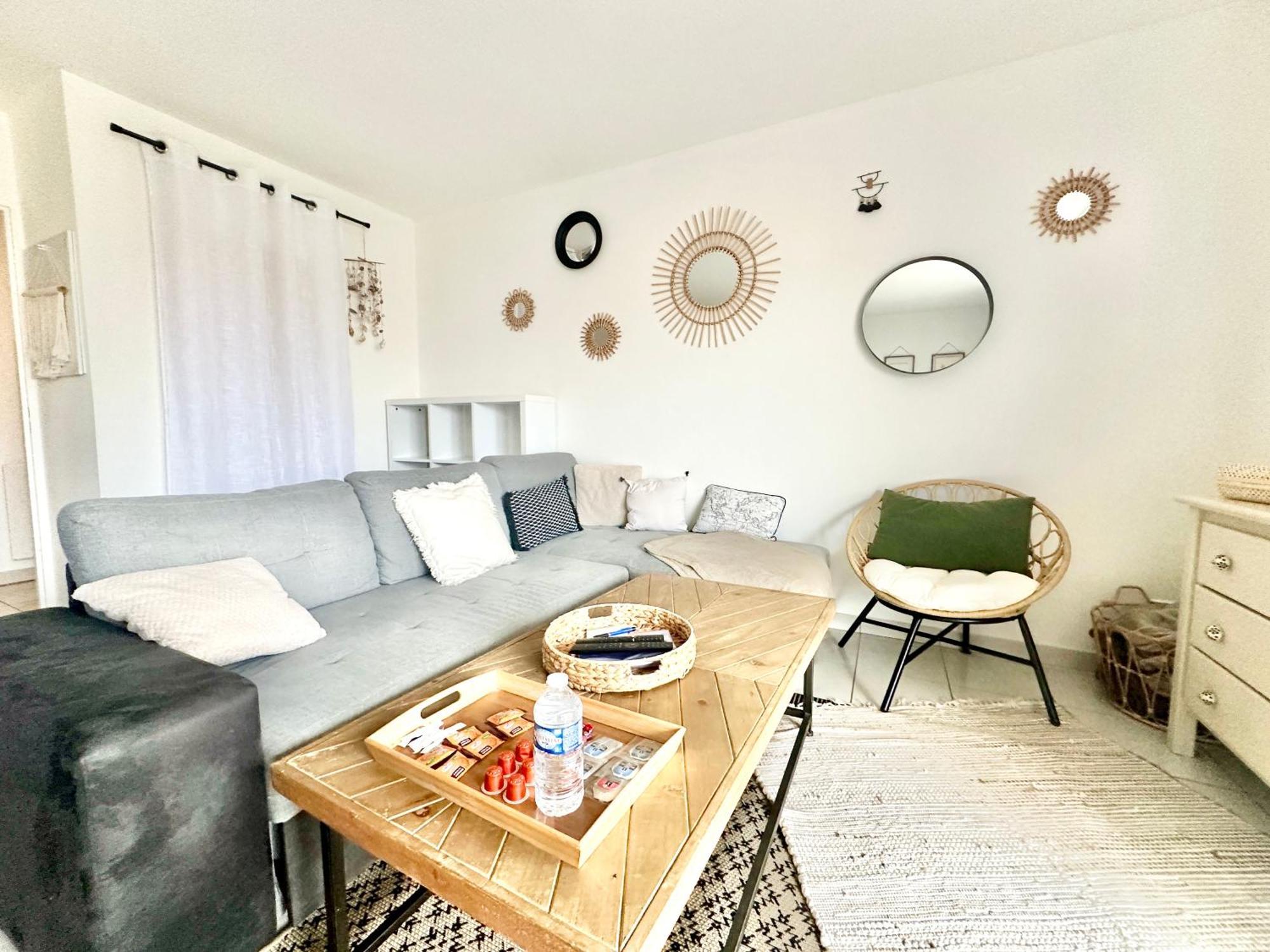 L'Arsene, Un Cocon Avec Terrasse Apartment Panazol Luaran gambar