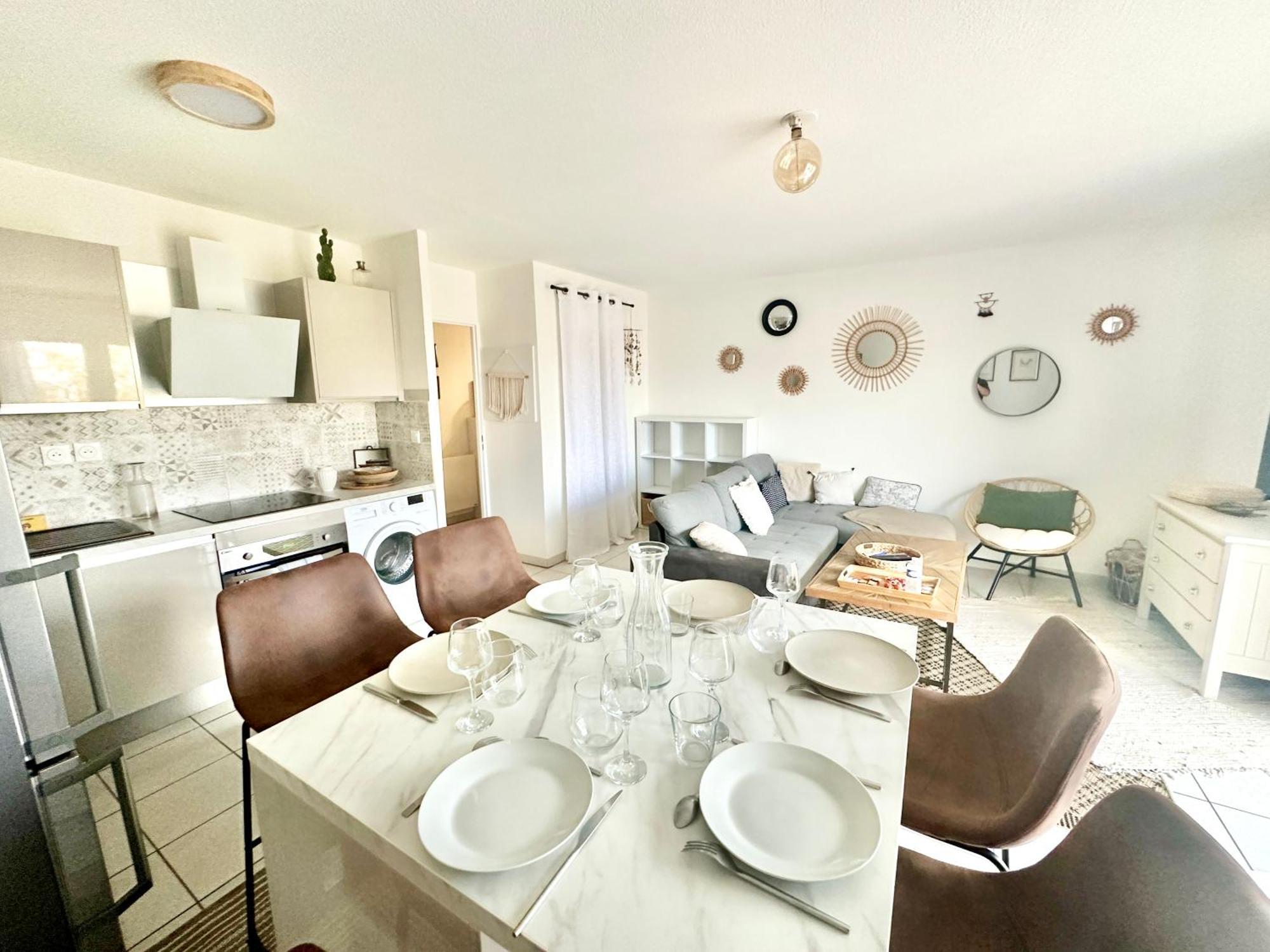 L'Arsene, Un Cocon Avec Terrasse Apartment Panazol Luaran gambar