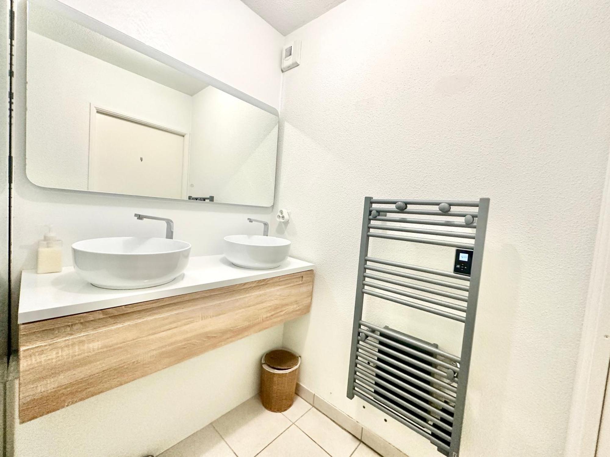 L'Arsene, Un Cocon Avec Terrasse Apartment Panazol Luaran gambar
